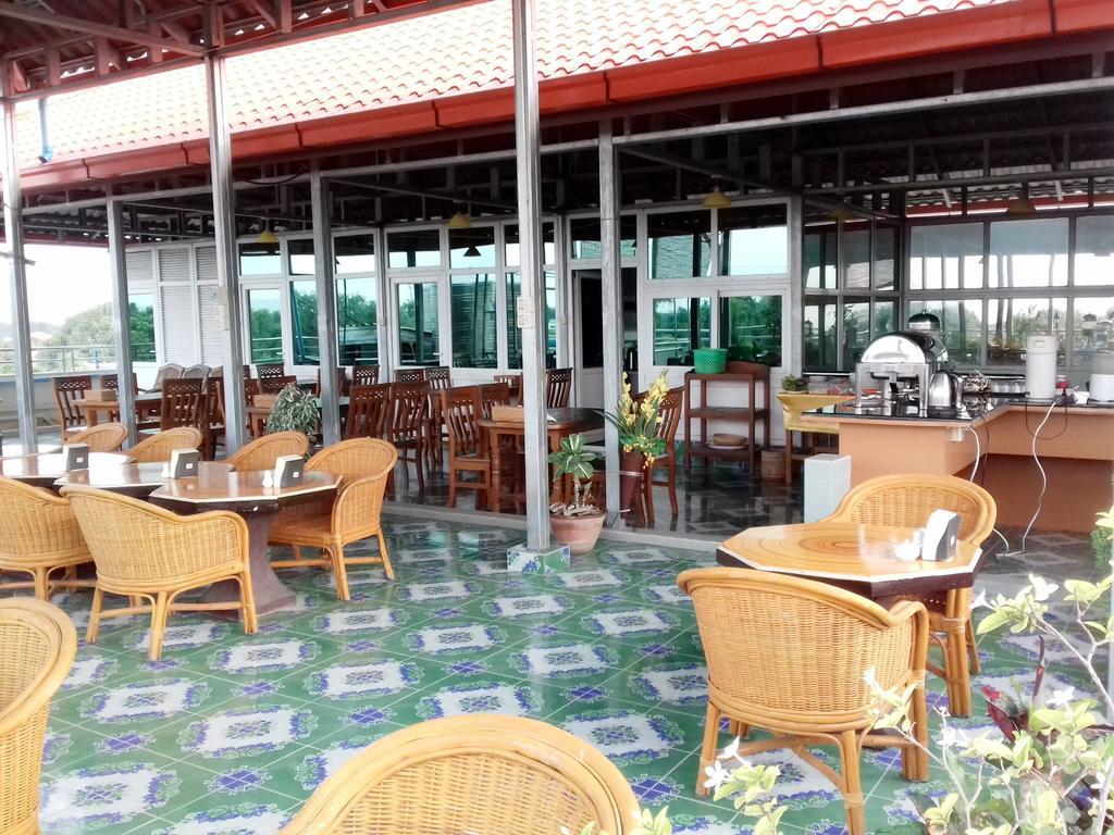 Golden Dream Hotel Мандалай Экстерьер фото